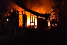 Kebakaran di Barong Tongkok, Satu Rumah dan 3 Motor Ludes