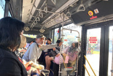  BCT Diserbu Penumpang Jelang Lebaran, Satu Bus Nyaris Angkut 300 Orang Sehari 