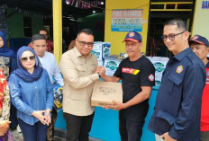 Salurkan Bantuan untuk Relawan Karhutla, Bupati Kukar Gandeng Karang Taruna