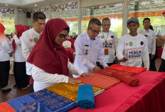 Melirik Tenun ATBM sebagai Penggerak Ekonomi dan Identitas Daerah