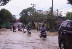 Hujan Semalaman Sebabkan Banjir di Bontang, Bersamaan Air Laut Pasang