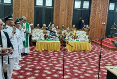 Lantik 27 Petinggi Kampung, Bupati Angela Tegaskan Jaga Integritas dan Kepercayaan Masyarakat 