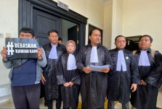 Sidang Eksepsi Kasus Bom Molotov, Kuasa Hukum Nilai Dakwaan JPU Cacat Hukum