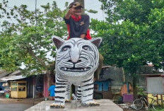 Dicemooh di Medsos, Patung Macan Lucu di Kediri Justru Membawa Berkah Ekonomi