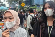 Suara Pekerja di Sekitar Bundaran HI Melihat Demonstrasi, Tetap Dukung Penyampaian Aspirasi 