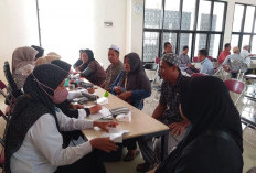 355 Calon Jamaah Haji Kloter Pertama asal Paser Divaksin Jelang Keberangkatan