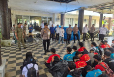 Mengganggu Warga, 32 Pelajar Bolos Sekolah Langsung Ditertibkan Satpol PP Kubar