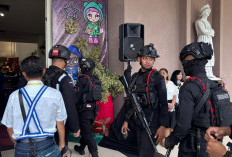 Den Gegana Satbrimobda Kaltim Sterilkan 10 Gereja Besar di Balikpapan dalam Pengamanan Ibadah Natal 2025