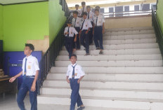 Bukan Jatah Instan, Anak Guru Bisa Masuk Sekolah jalur Mutasi