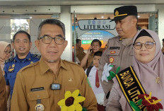 Bupati Kutim Tanggapi Aksi Tanam Pisang di Jalan Pertanian Singa Geweh