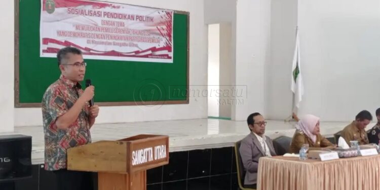 Kesbangpol Kutim Sosialisasi Pendidikan Politik di Kecamatan Sangatta Utara