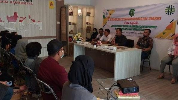 Ketua DPRD Kukar Sarankan Cara Pemasaran UMKM melalui Internet