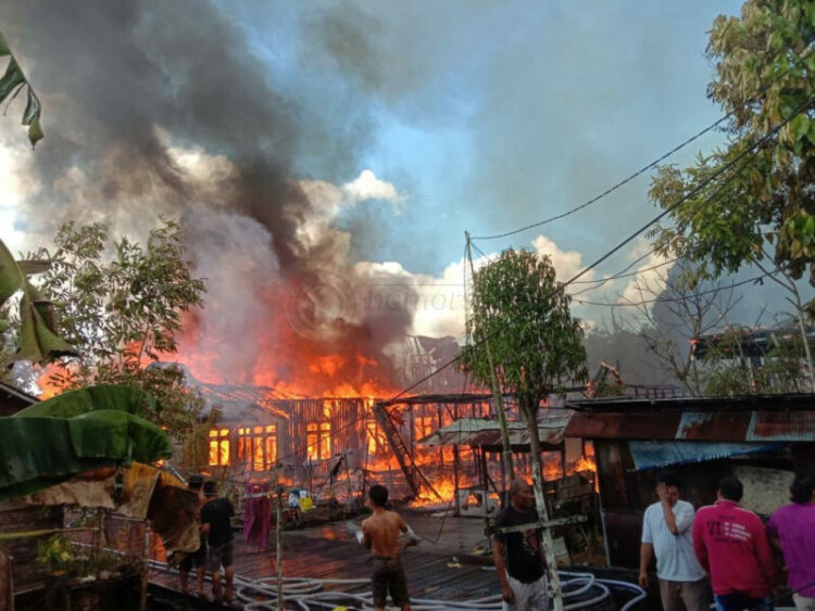 6 Rumah Terbakar di Muara Pahu, Polsek Sebut Kerugian Hampir Rp 1 Miliar