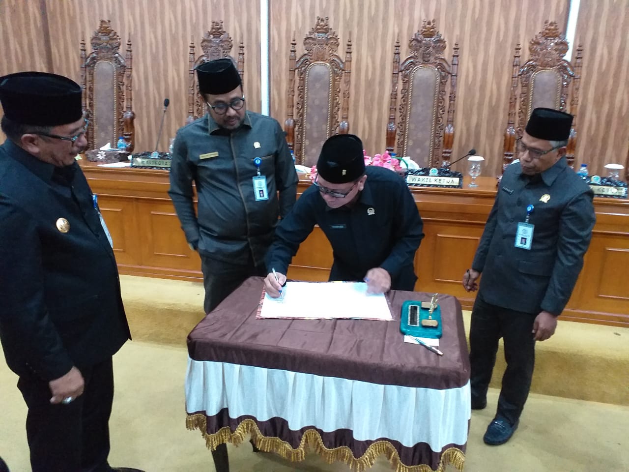 Rapat Paripurna, DPRD dan Pemkot Sepakati RAPBD 2020