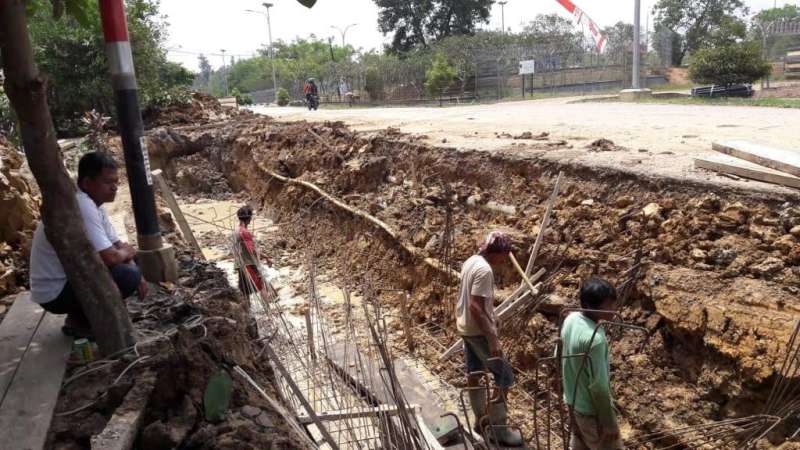 Prioritaskan Drainase Terkoneksi ke Sungai