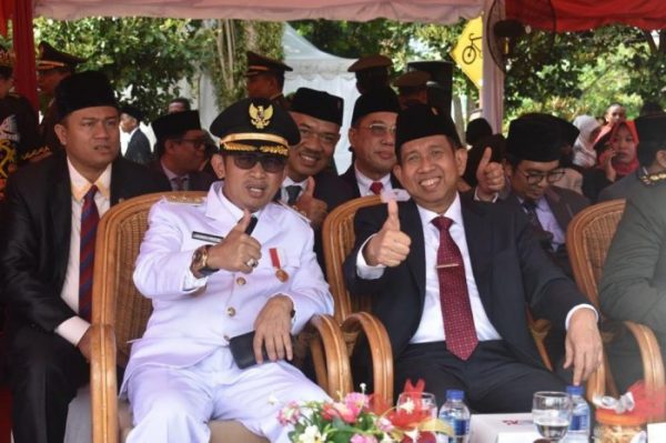 SK Merah untuk Lima Daerah