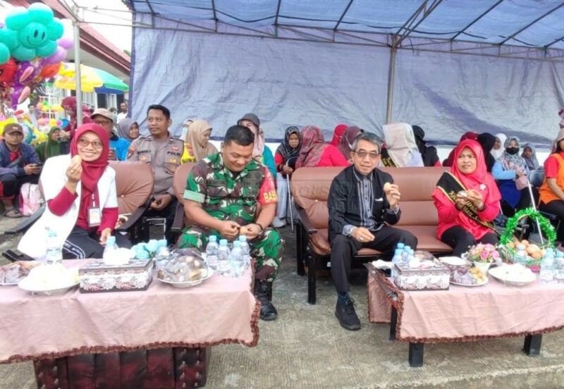 Camat Sangatta Utara Peringati Hari Anak Nasional, Buat Gerakan Makan Telur dan Lomba Mewarnai