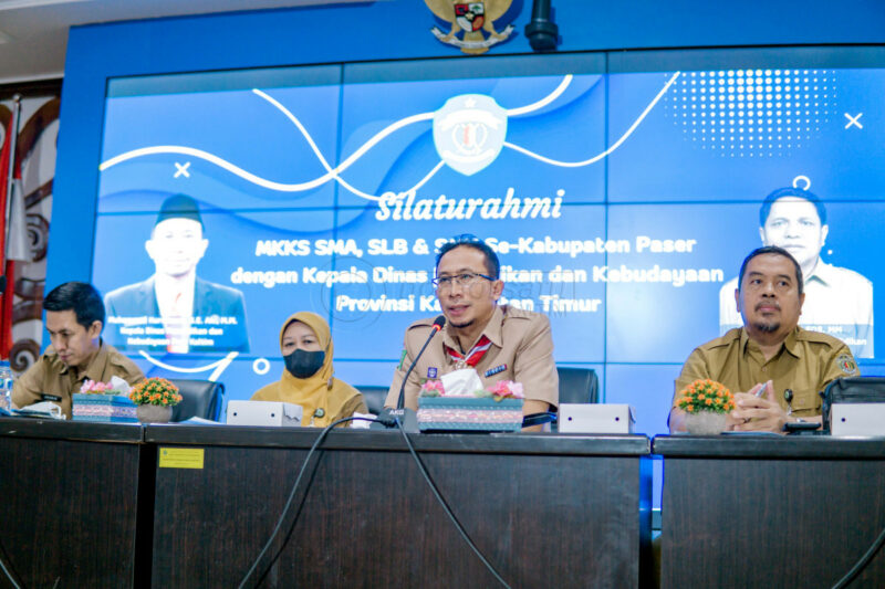 Guru SLTA di Kaltim Dapat Bantuan 3.000 Laptop