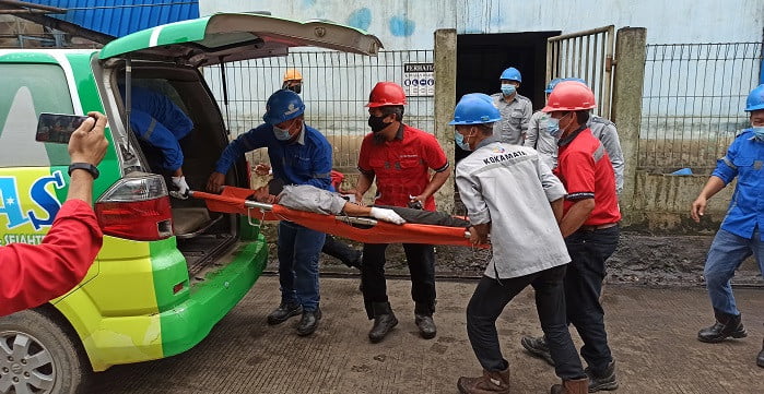 PT IPB Simulasi Kecelakaan Kerja