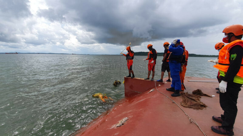 Satu Lagi Korban Kapal Tenggelam KM Cumawis 110 Ditemukan di Perairan Teluk Adang