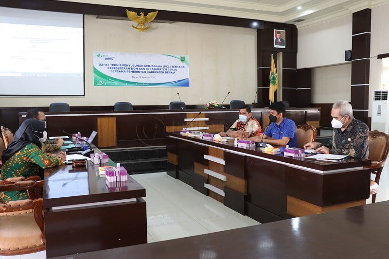 BPJAMSOSTEK Berau Rapat Bersama Pemda