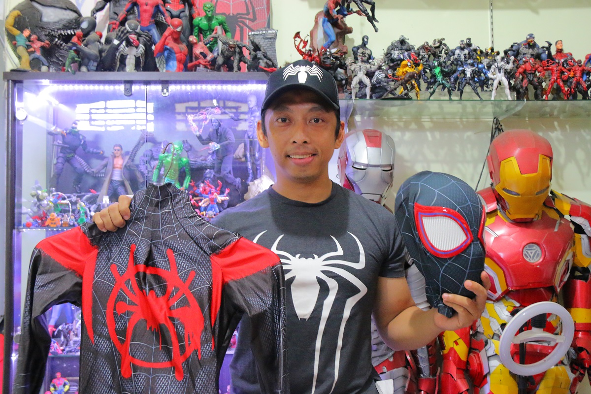Terobsesi dengan Spiderman, Satu Kostum Dibanderol Rp 3,5 Juta