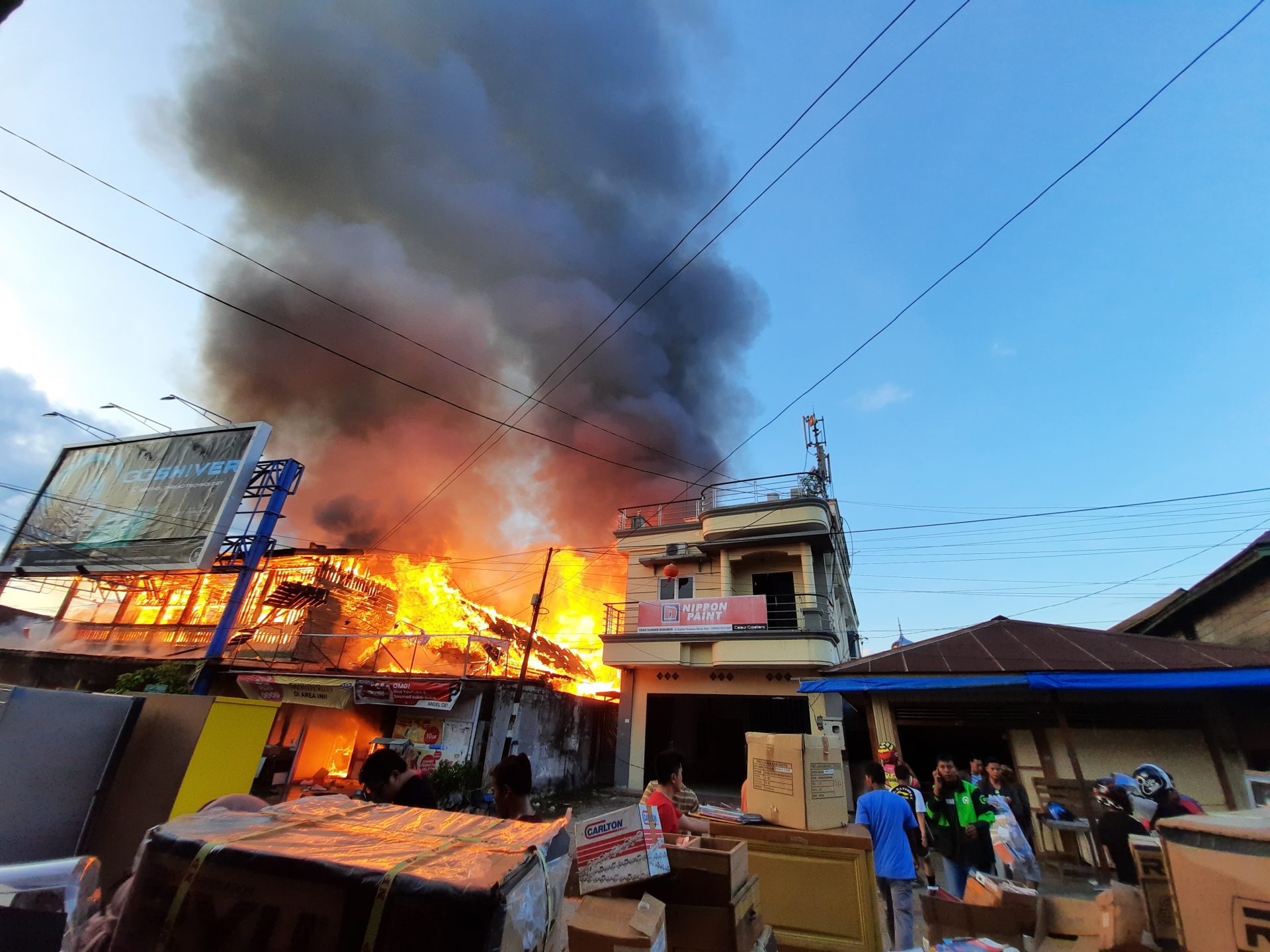 Api Mengamuk Jelang Magrib, 10 Rumah Ludes