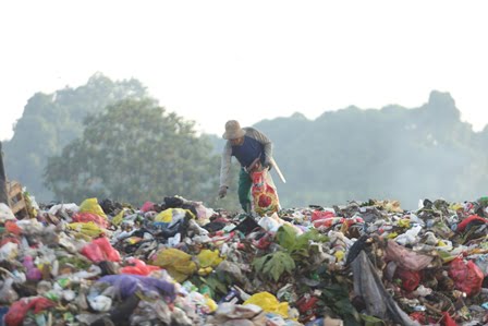 Banyak Penduduk, Banyak Sampah