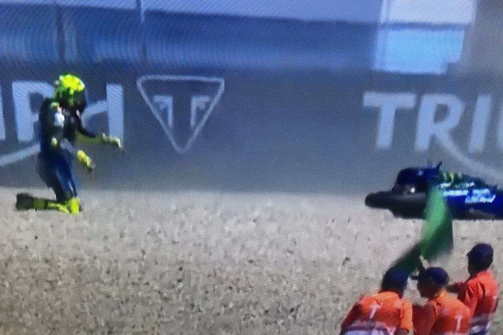 Jatuh Lagi, Rossi Puasa Finish