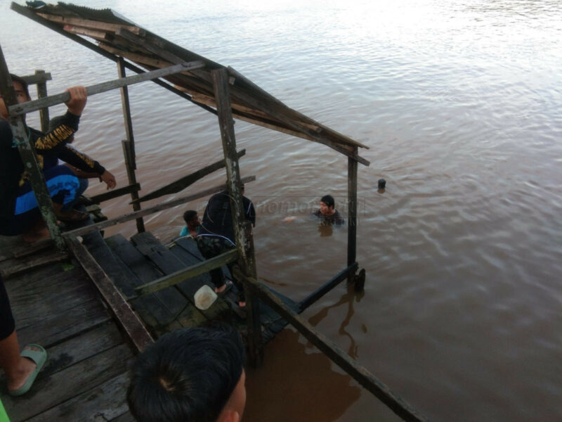 Lompat ke Sungai Mahakam, Pelajar SD Hilang Tenggelam