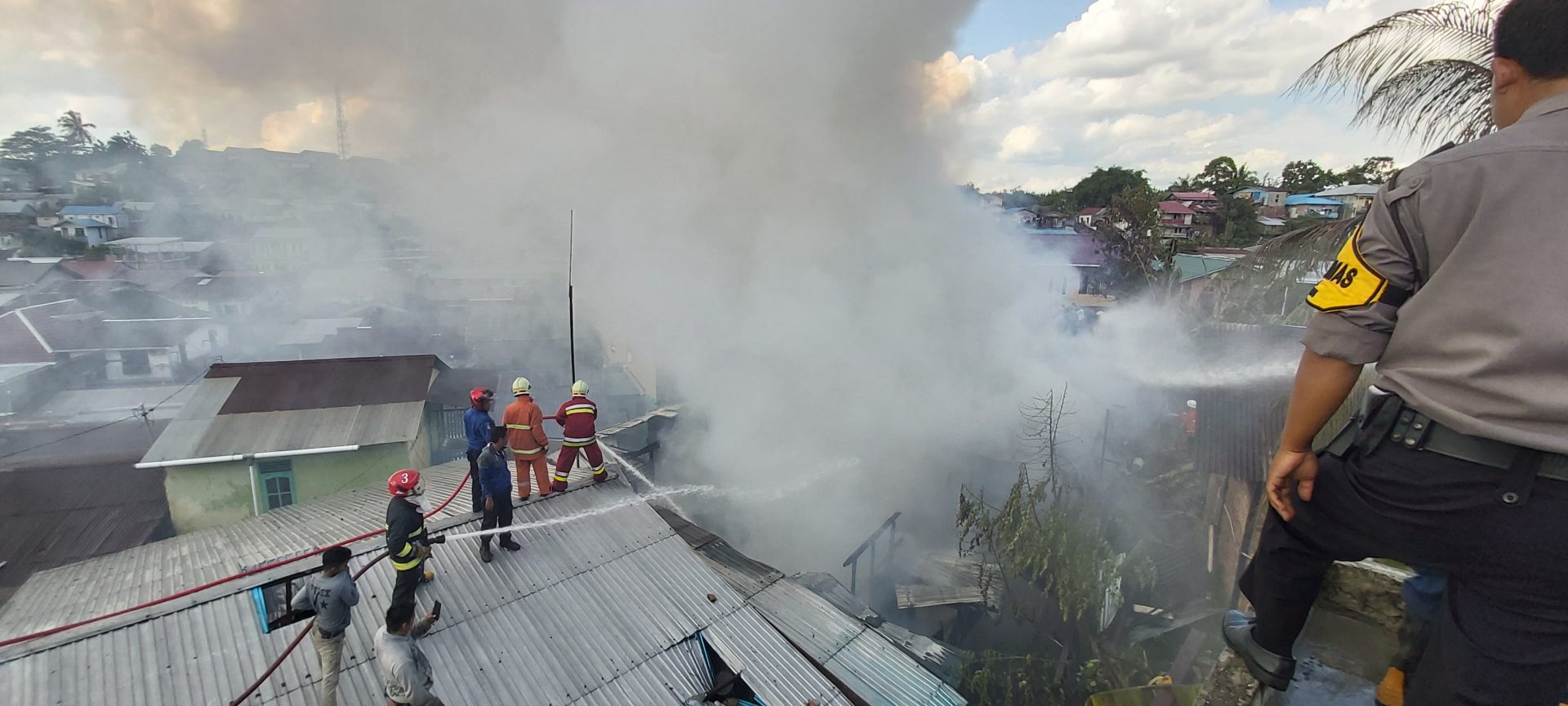 Kebakaran di Dahor III, 5 Rumah Hangus Diamuk Si Jago Merah