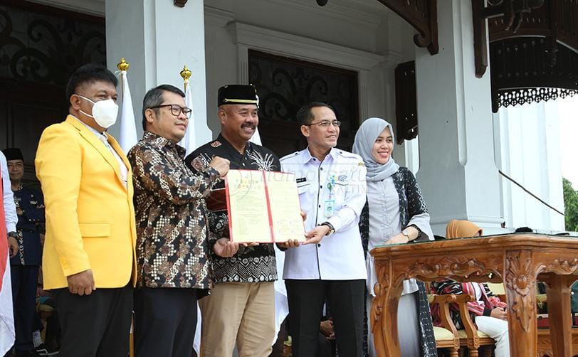 Bupati Edi Gandeng 14 Perguruan Tinggi