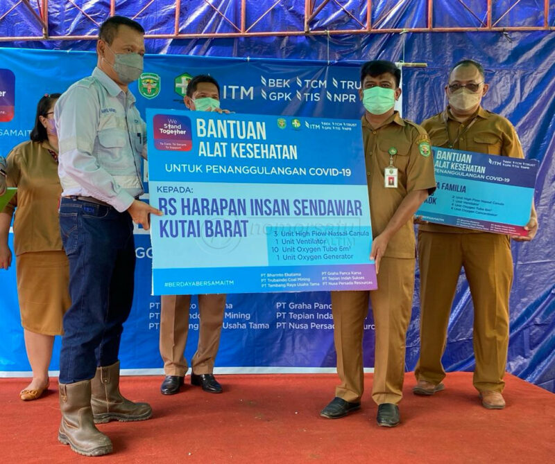 ITM Melak Site Serahkan Bantuan kepada RSUD HIS Senilai Rp 7 M