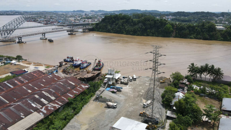 Tenaga Surya Terangi Desa