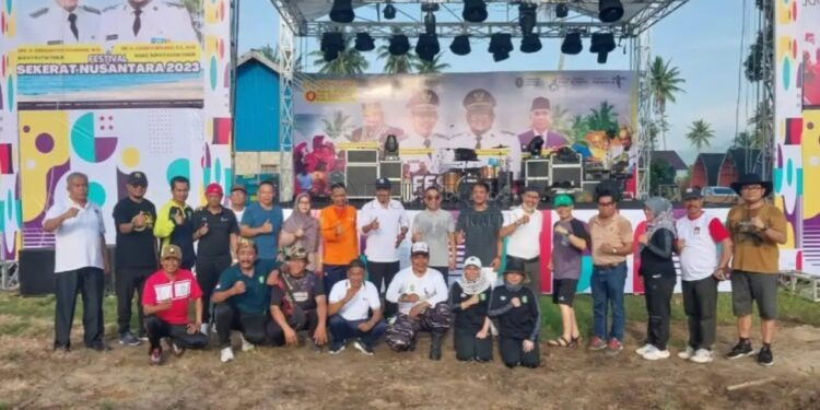 Senam Pagi di Festival Sekerat Nusantara Diikuti Para Pejabat Pemkab Kutim