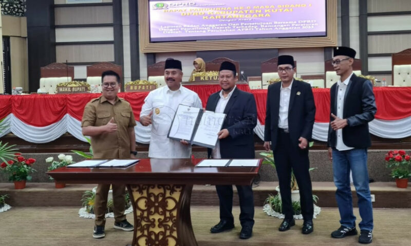 DPRD dan Pemkab Kukar Sepakati APBD Perubahan 2023 Sebesar Rp 11,8 Triliun