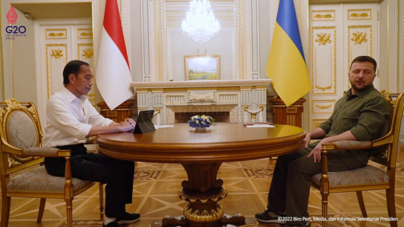 Bertemu Presiden Ukraina, Jokowi Tawarkan Diri Sampaikan Pesan Zelenskyy ke Putin