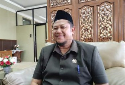 DPRD Kukar Minta Segera Diperbaiki, Pristiwa Rumah Longsor ke Sungai di Desa Jembayan