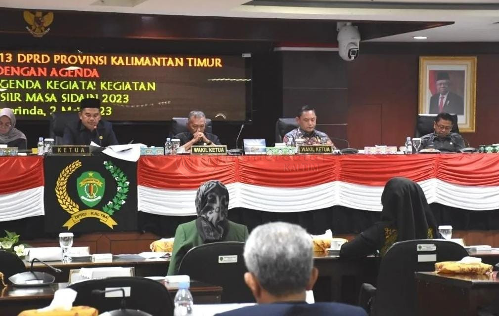 Hamas Pimpin Rapat Paripurna Ke-13 DPRD Kaltim