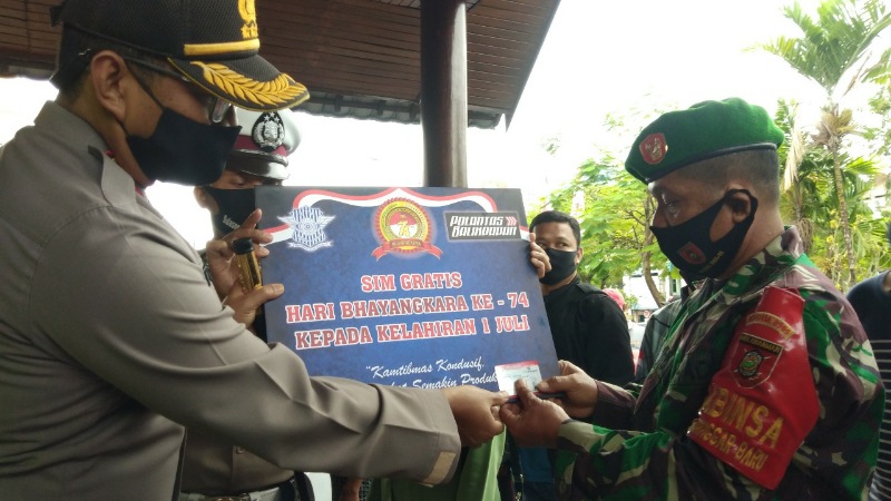 SIM Gratis untuk Delapan Pemohon di Balikpapan