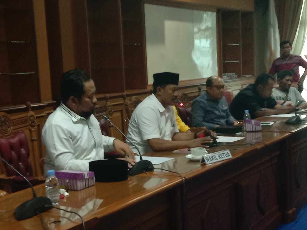 PT MKC Dikecam, Kabur saat Hearing dengan DPRD Kutim