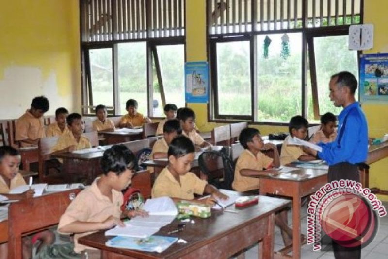 Disdikpora Penajam Butuh Rp 9 M untuk Mebel Sekolah