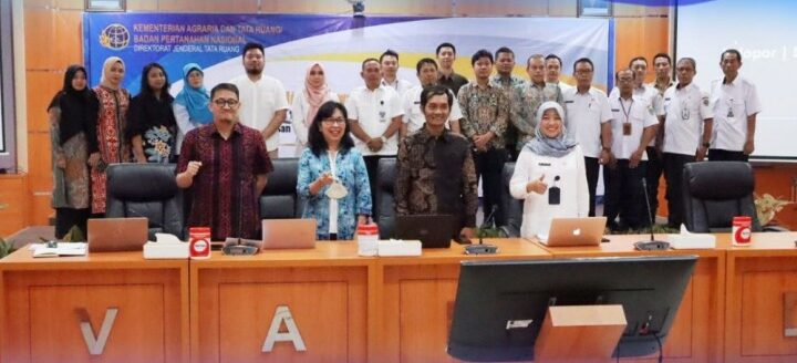 Ditjen Tata Ruang Gelar Rakor Awal Dan Sinkronisasi Data Kawasan Perbatasan Negara di Kalimantan