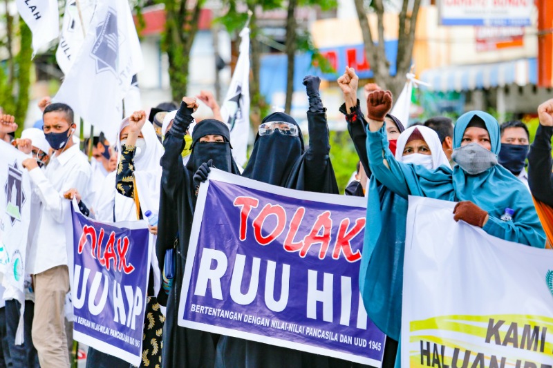 Aliansi Masyarakat Muslim Balikpapan Demo Tolak RUU HIP