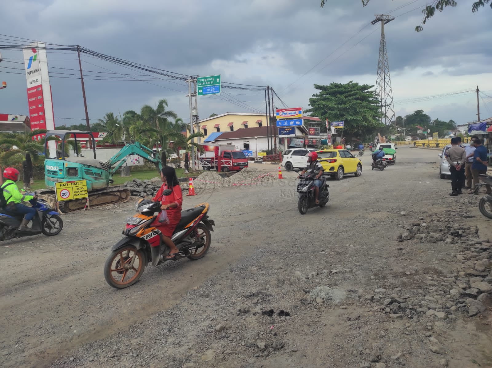 Jalan Desa Teluk Dalam Diperbaiki, Wakil Rakyat Apresiasi