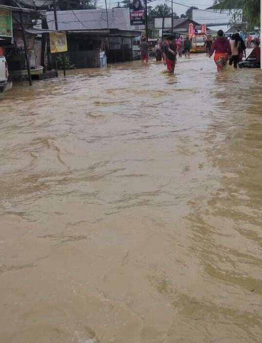 Gubernur: Banjir karena Salah Tata Kelola