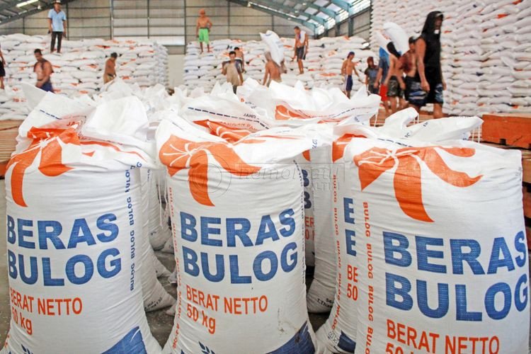 Bulog Ditarget Punya Stok Cadangan Beras 2,4 Juta Ton