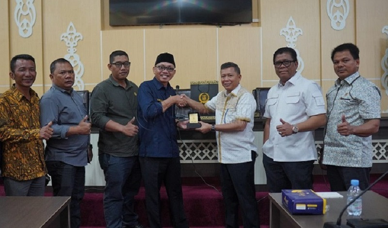 Tiga Parlemen asal Kalimantan Kunjungi Balikpapan