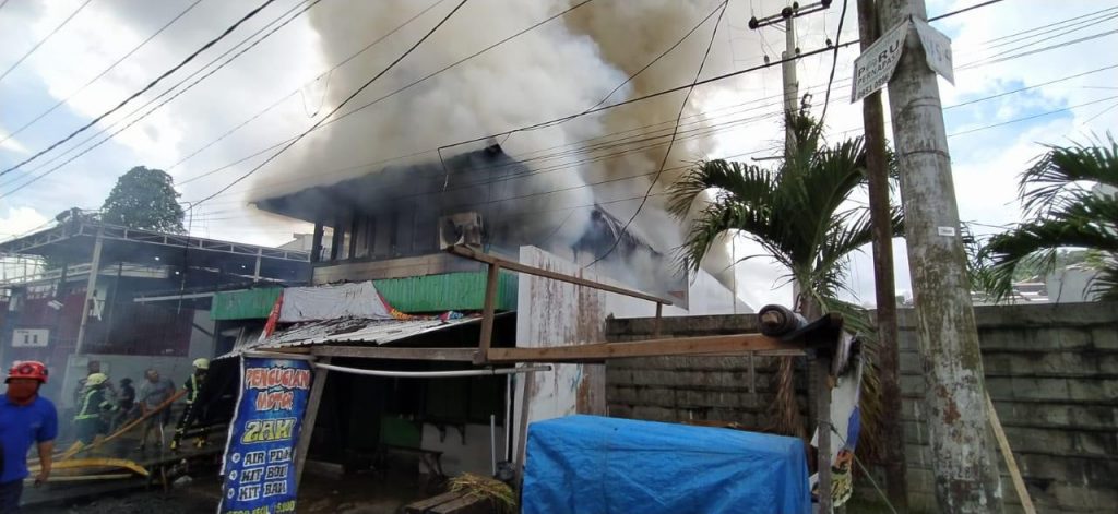 Kebakaran Hebat di Jalan Jelawat, Anak 10 Tahun Meninggal saat Tertidur Pulas