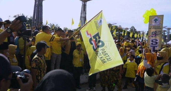 Antusiasnya Masyarakat Kukar Sambut Hut ke-58 Partai Golkar